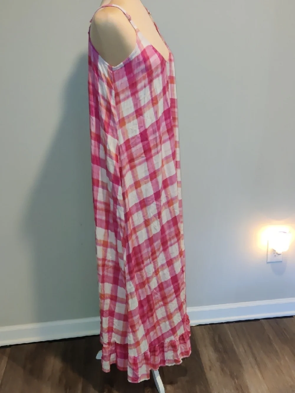 Petal & Pup Pink Plaid Maxi Sundress - Picture 5 of 10